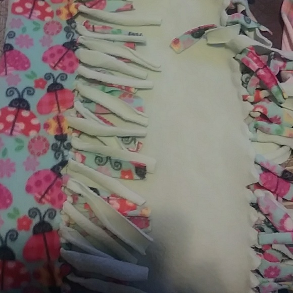 Blanket - Picture 1 of 1